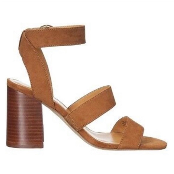 Tommy Hilfiger Heels - Picture 8 of 10